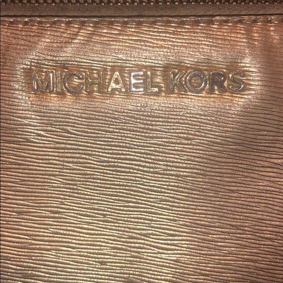 Gold micheal kors wallet - Picture 4 of 5